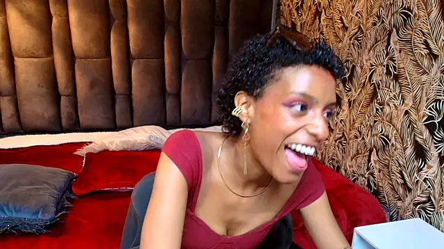Zia_Green – Naživo XXX chat