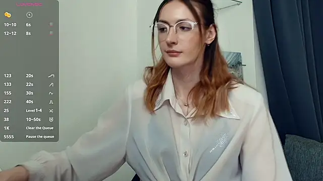 Živý XXX chat LoraLanett