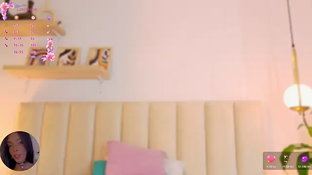 Emely_Deluxe – Kamerová šou