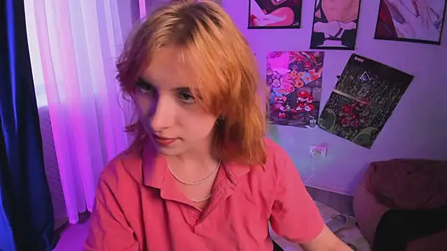 miraiakik élő XXX-chatje