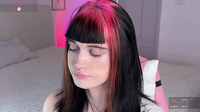 Vailyreb_'s Webcam Show