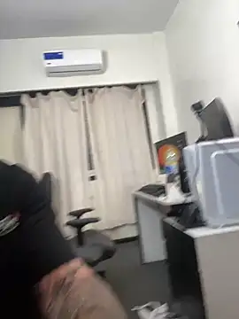 Elnonoykeila77 webkamerás műsora