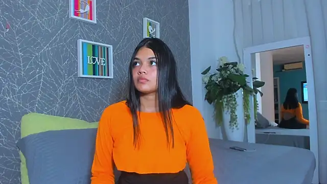 EmiilyGreey Obrolan Langsung XXX