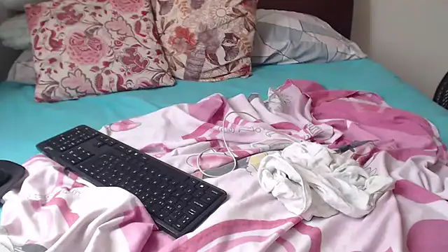 tamara2 élő XXX-chatje