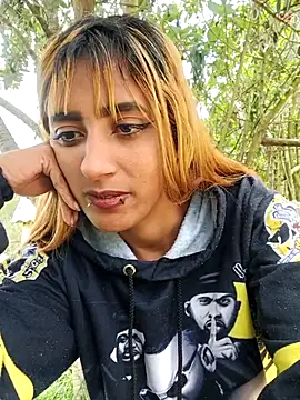 sophia_forest webcam show