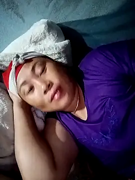 kalara_kail Adlı Modelin Canlı XXX Sohbeti