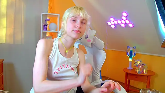 Chat XXX en directo de HannahHollis
