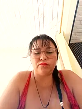 Dirty_Pregnant_Mommy – Kamerová šou