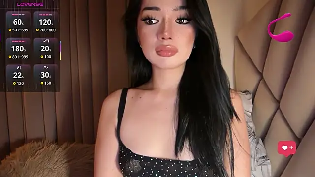 YanaKazakova Adlı Modelin Web Kamerası Şovu