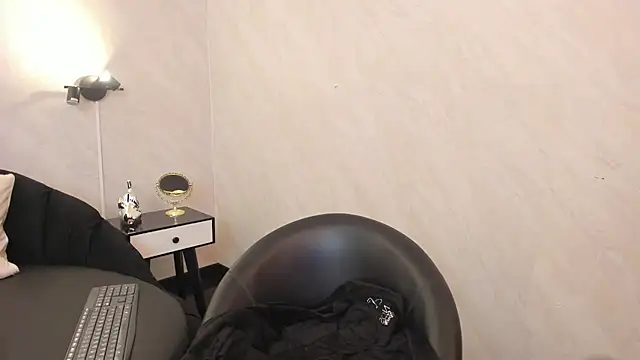 Chat XXX Live DAKOTA_SAKURA