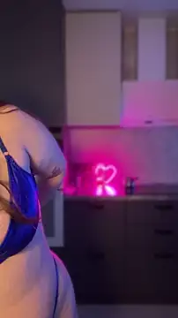 XXX chat uživo modela CutiePie3