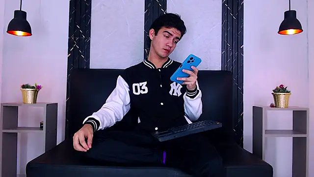 Chat XXX en directo de Feiccer_Castquer