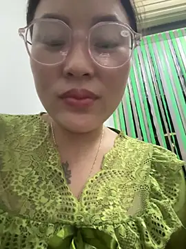 Lina-Naughty 网络视讯表演