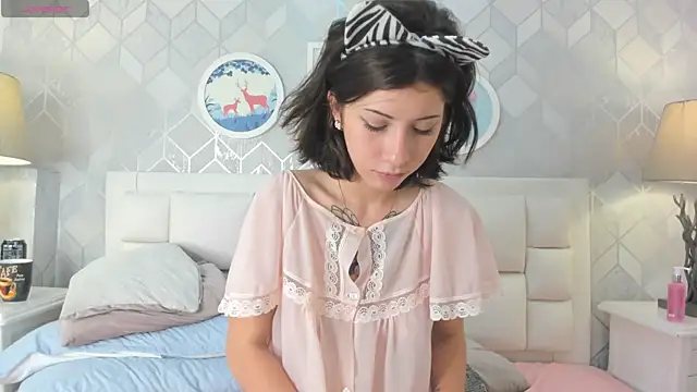 XXX chat uživo modela kitty_iris_