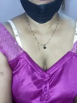 Pokazy przed kamerką – Sexyy_hott_couple