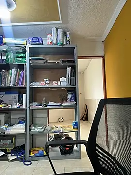 Chat +18 de AdrianRinaldi ao vivo