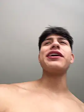 Chat XXX Live Lander_Cruz