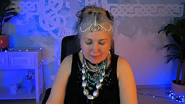LilaMaharani's Live XXX Chat
