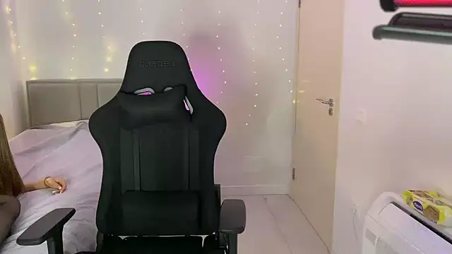 PrincesSsLilu's Webcam Show