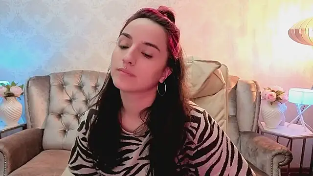 Chatroom XXX en direct de Daphne_Moss