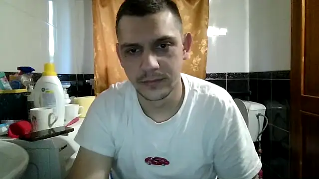 Mark1404 élő XXX-chatje