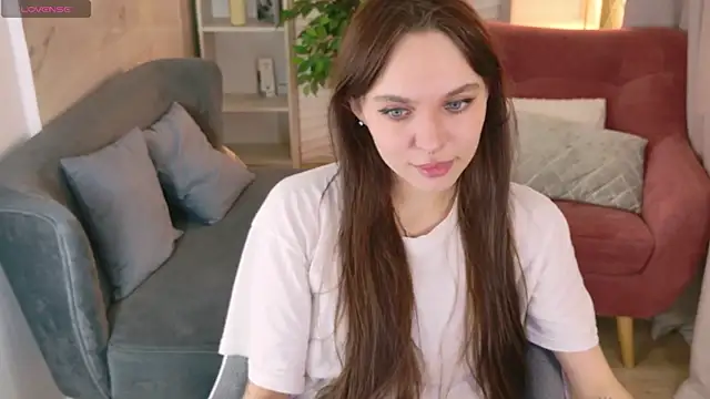 ChloeSunny Adlı Modelin Canlı XXX Sohbeti