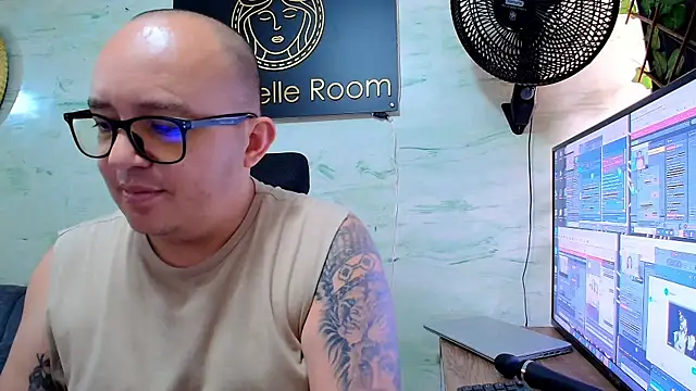 Pertunjukan Kamera Web maximo_daddy