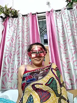 thanusi_2's Live XXX Chat