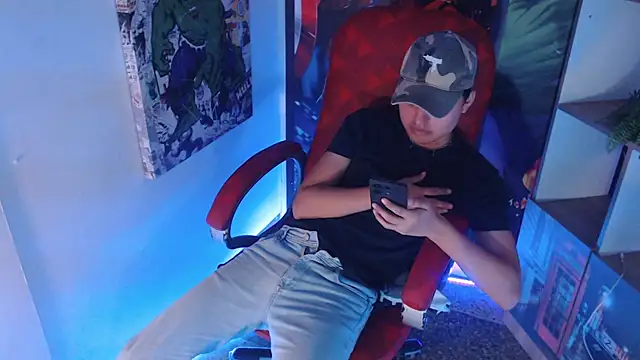 Kevin_Charless' Live XXX Chat
