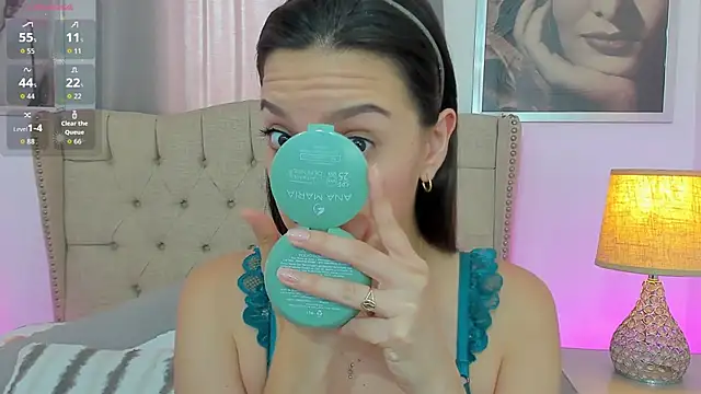 Chat XXX en directo de Beautyari_