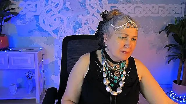 LilaMaharani Adlı Modelin Canlı XXX Sohbeti