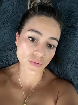 Chat XXX en directo de valentina_herrrera