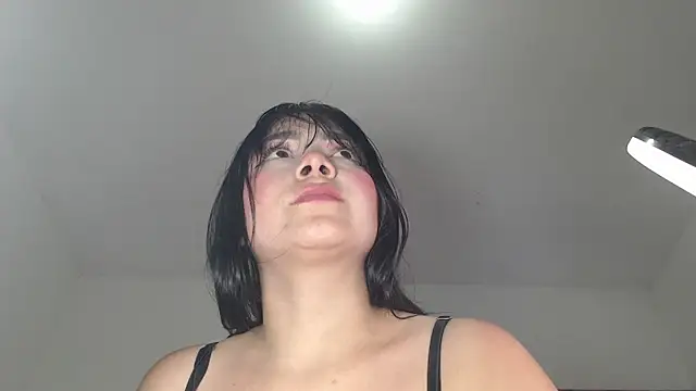 chirlleyy's Live XXX Chat