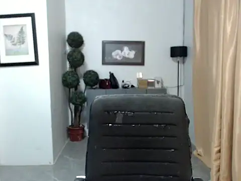 lavandermilk Show Webcam
