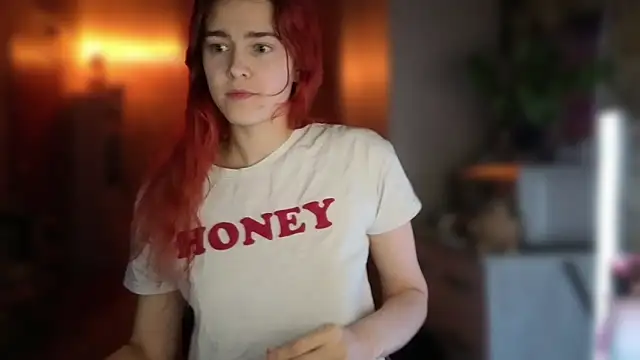 JennyStormy Chat XXX in diretta
