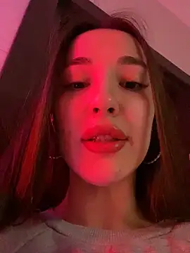 NotYourMiss élő XXX-chatje