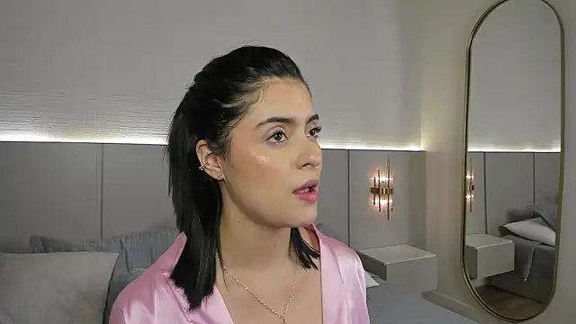 دردشة SarhaVega الجنسية المباشرة