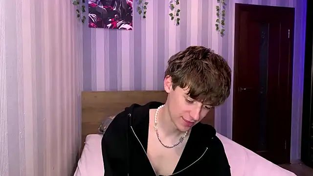 Sweet_Dude Chat XXX live