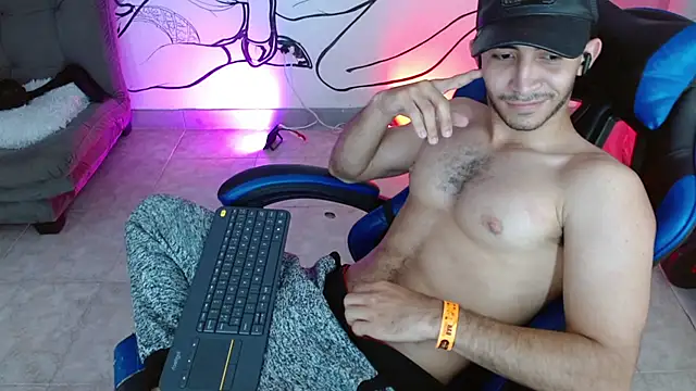 Show de webcam de caius_bigcock1