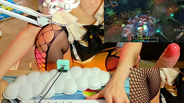 Онлайн чат XXX minakitsume