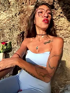 Czat XXX na żywo – Lalla_Amani
