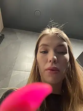 Risky_Mia69 Webcam Show