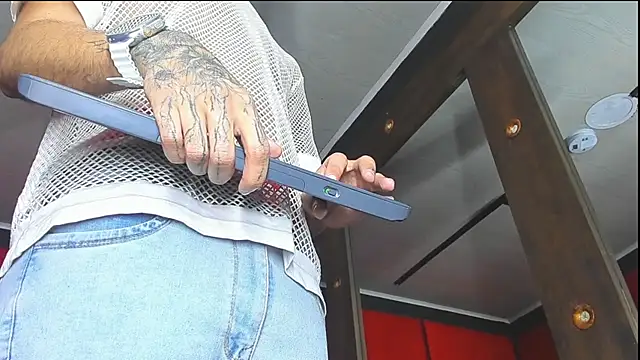 XXX chat uživo modela Daniel_huge22