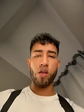 liam_bronw Pertunjukan Webcam