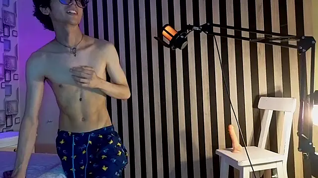 Chat XXX en directo de Twink_Sebas7