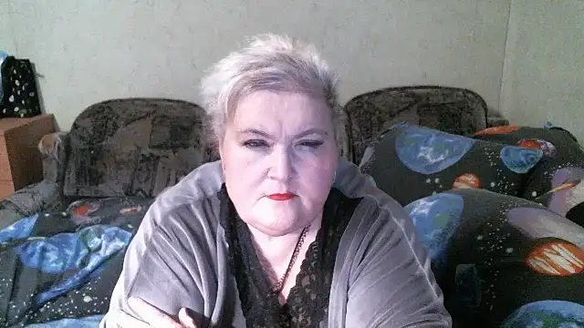 Lana555 现场XXX聊天