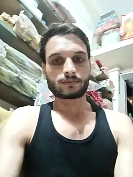 Beinghorny83 Pertunjukan Webcam