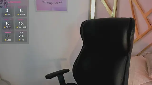 LanaJones_ live XXX chat