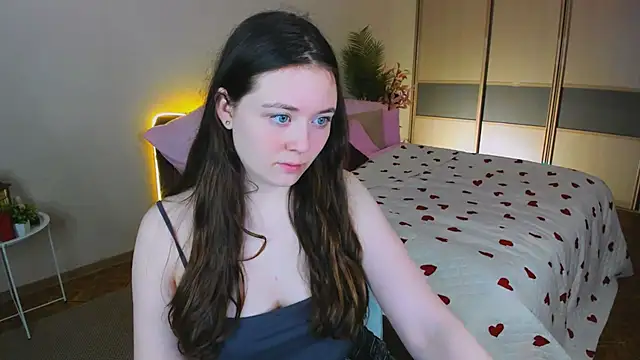 AlluringLookk Pertunjukan Webcam