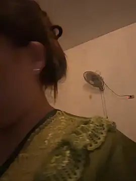 Lina-Naughty 网络视讯表演